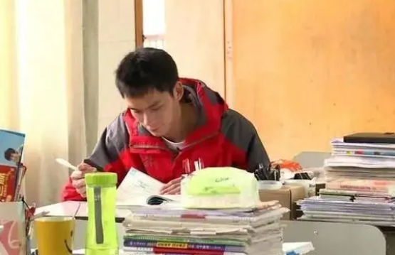 1689755131916875.png 99.png