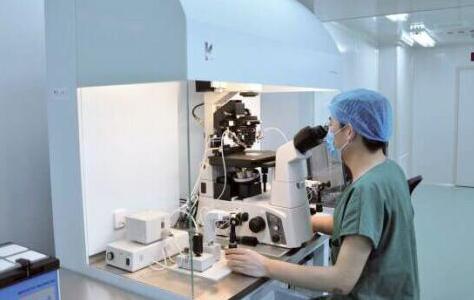 貴陽做試管簽約 2023貴陽三代試管嬰兒成功率高的醫(yī)院 ‘孕10周b超可以看男女嗎’