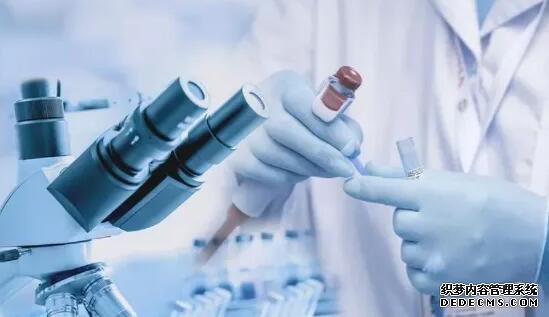 正常女性在這個年齡段內才會閉經，太早太晚都不正常