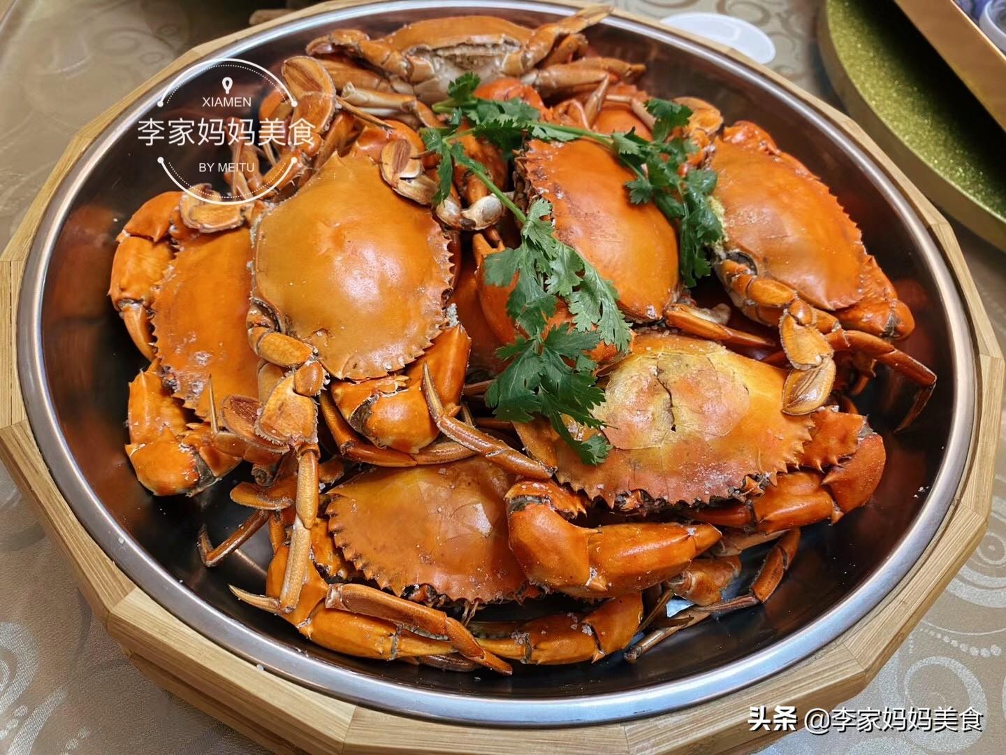 媽媽給嬰兒喂奶時要注意，否則可能導致吐奶現象