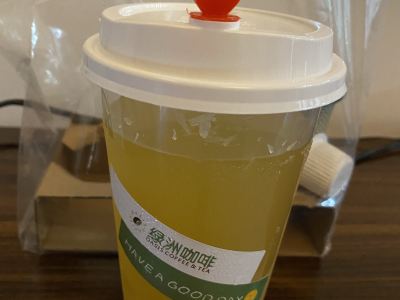 探索有效方法，幫助孩子戒除不良習慣：如何避免孩子吃手