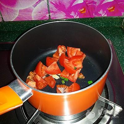 最佳搶救時間是什么時候?寶寶發(fā)生嗆奶,緊急處理指南