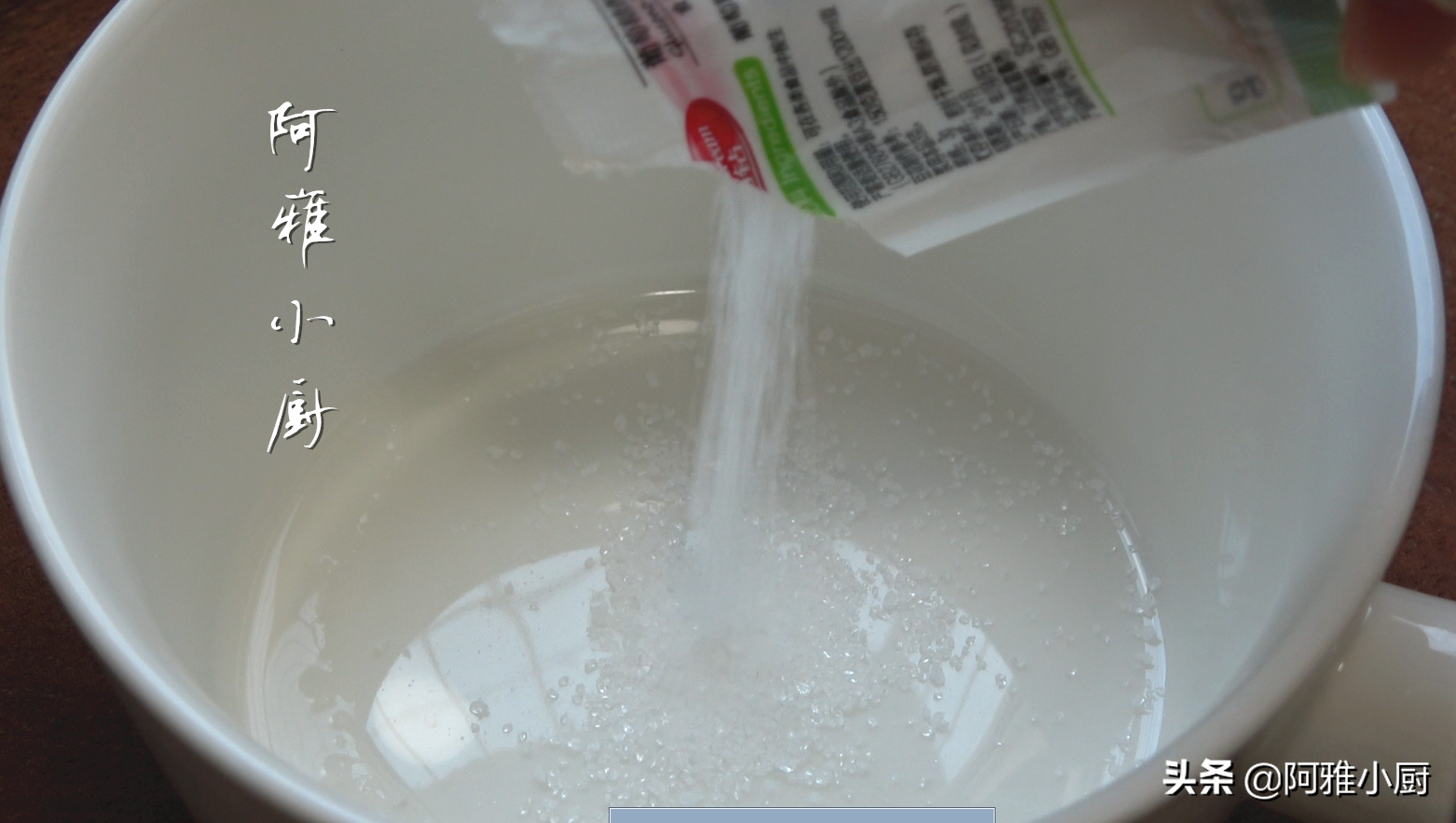 寶寶眼睛分泌物增多怎么處理？如何通過寶寶眼睛分泌物判斷健康？