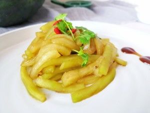 孕吐嚴重是否會對胎兒產生影響？解析孕期嘔吐的因及對策