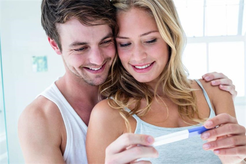 驗孕棒深淺預測胎兒性別準嗎？附驗孕棒看男女的方法介紹